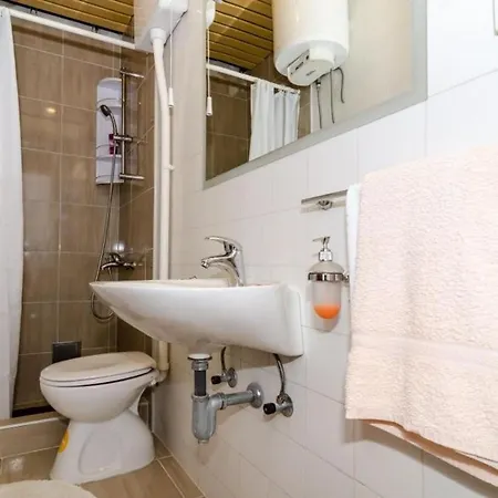 Sandito-double With Terrace And Sea View Mlini